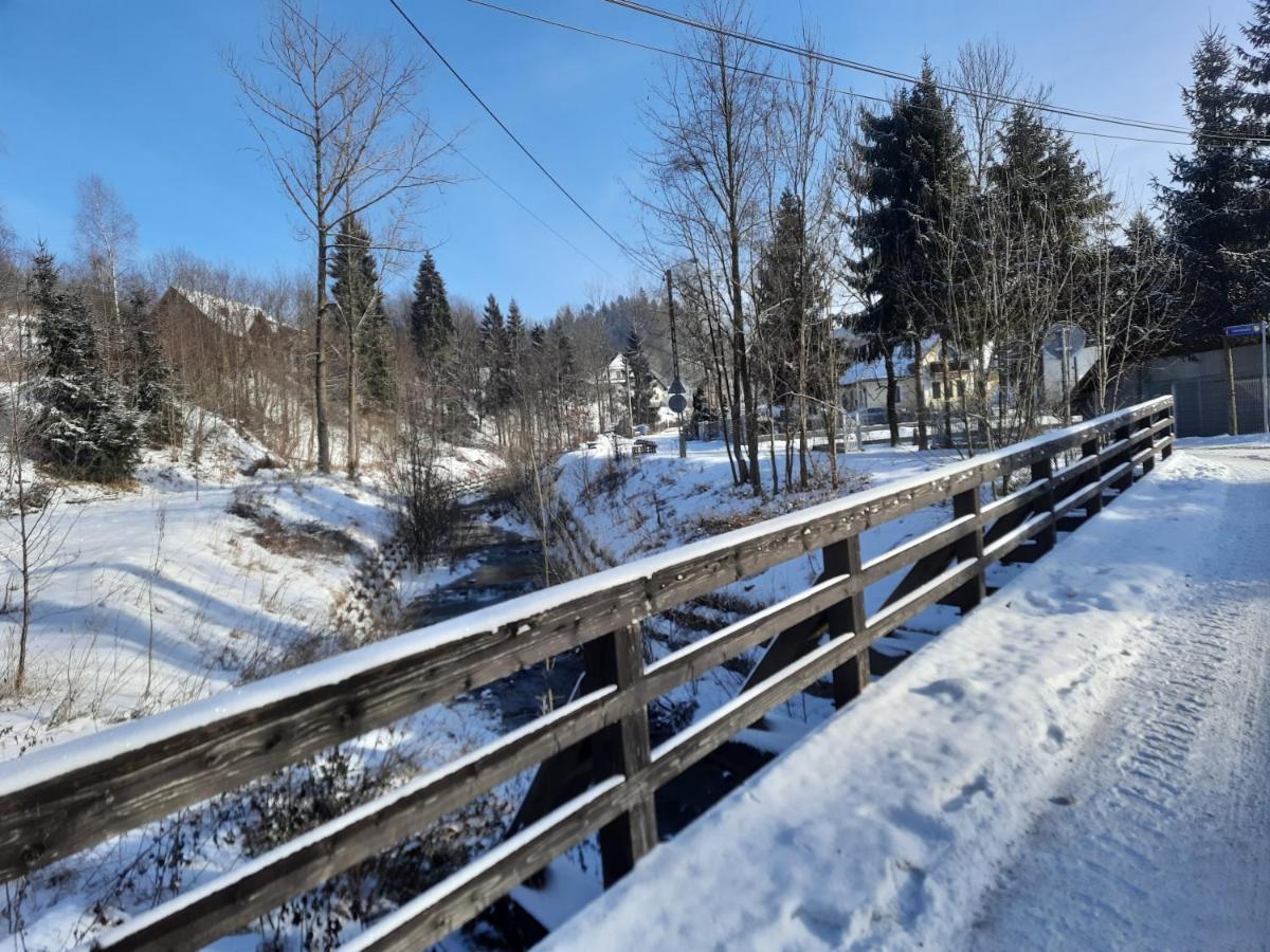 Domek Na Szlaku Rikardo Ponice Buitenkant foto